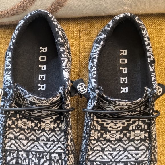 NWT Women's Roper Chillin' Aztec Driving Moc Chukkas - Picture 4 of 10